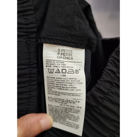 Old Navy Ankle-Zip Cargo Joggers Womens S Petite Black Quick Dry Nylon NEW - Picture 6 of 11